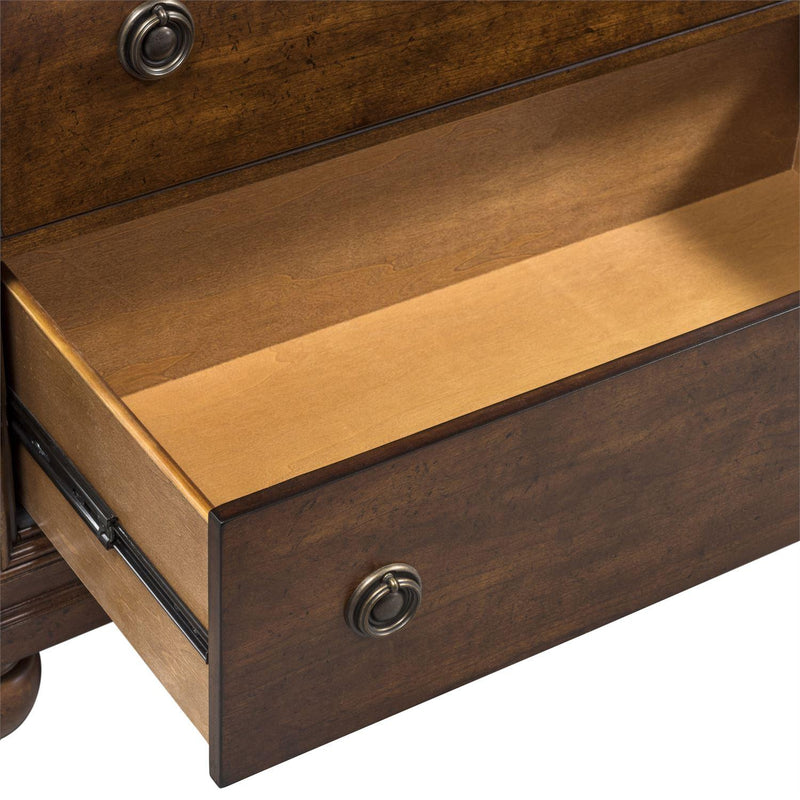 Liberty Furniture Industries Inc. Rustic Traditions 5-Drawer Chest 589-BR41 IMAGE 8