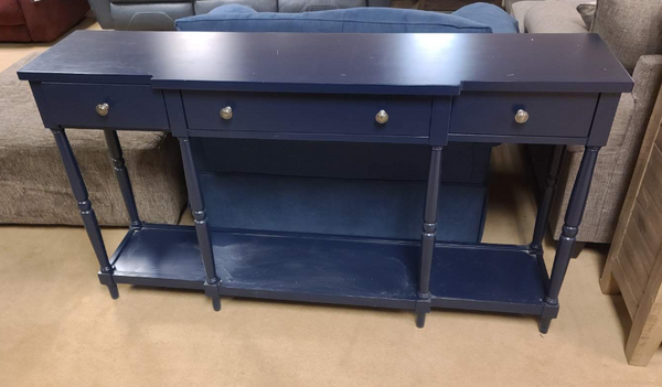 Stately Home 60" Console