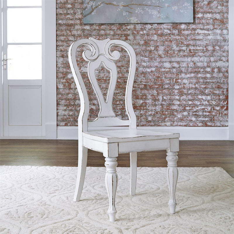 Liberty Furniture Industries Inc. Magnolia Manor 244-DR-O7LGS 7 pc Dining Set IMAGE 3