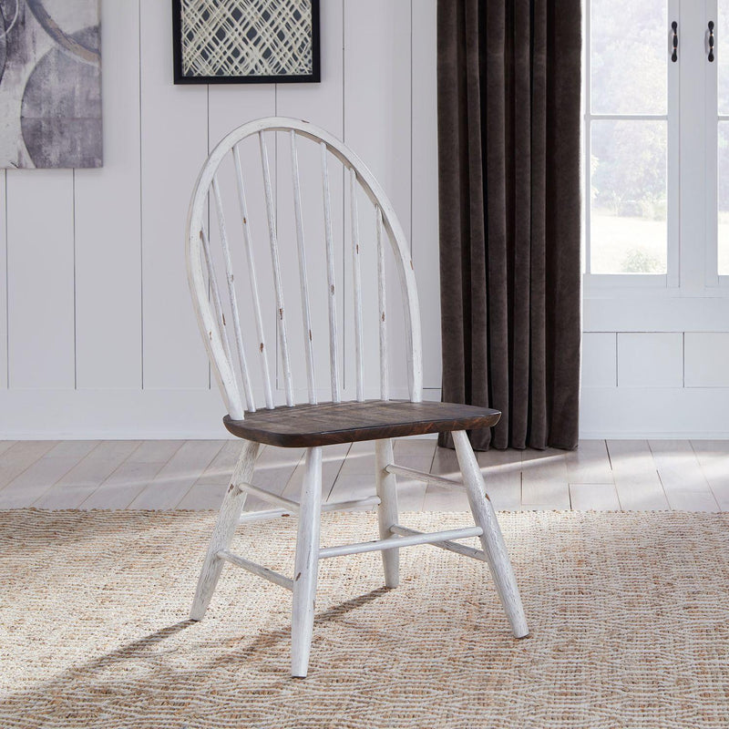 Liberty Furniture Industries Inc. Farmhouse 139WH-CD-O5TRS 5 pc Dining Set IMAGE 4
