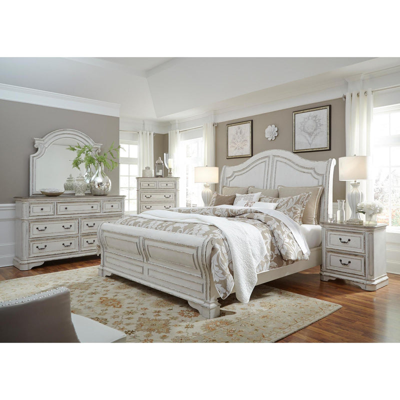 Liberty Furniture Industries Inc. Magnolia Manor 7-Drawer Dresser 244-BR31 IMAGE 6