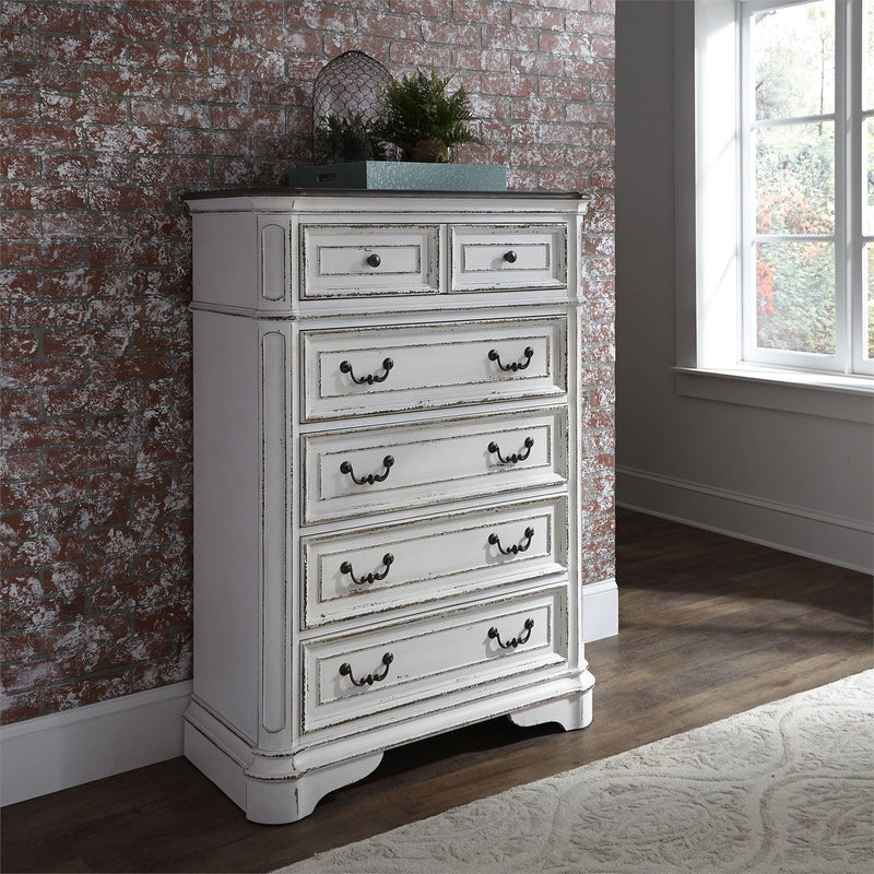 Liberty Furniture Industries Inc. Magnolia Manor 5-Drawer Chest 244-BR41 IMAGE 2