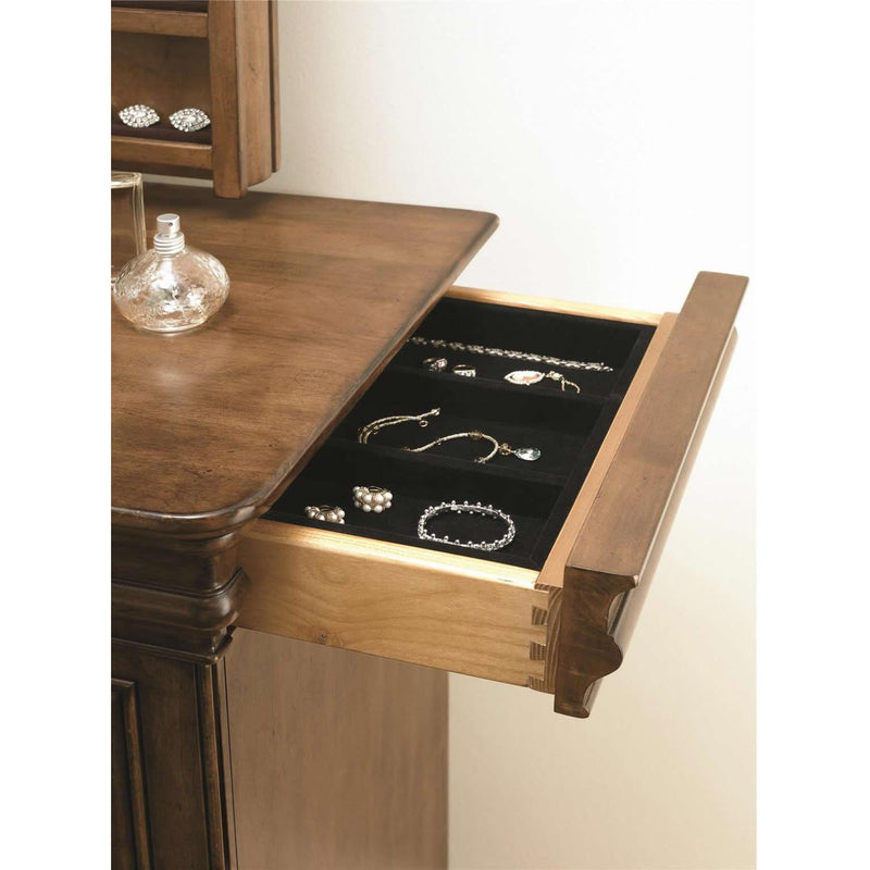 Universal Furniture New Lou 12-Drawer Dresser 071040 IMAGE 3