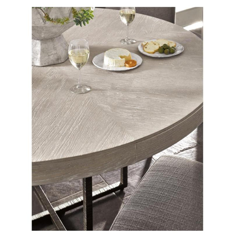 Universal Furniture Round Dining Table 643757 IMAGE 3