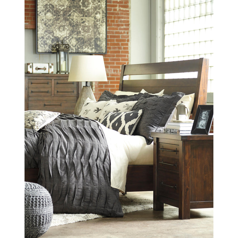 Millennium Starmore King Panel Bed B633-78/B633-76 IMAGE 4