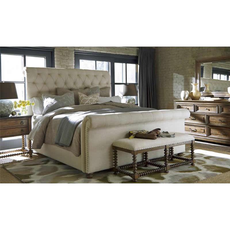 Universal Furniture The Boho Chic California King Upholstered Sleigh Bed 45076H/45076F/45077R IMAGE 4