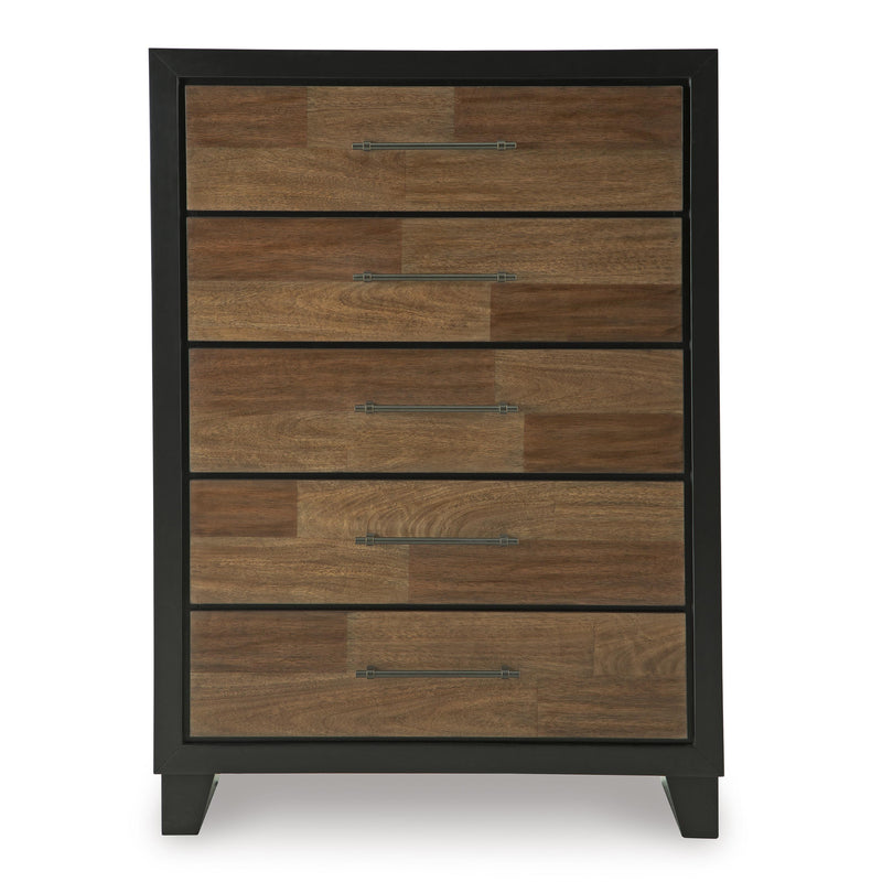 Benchcraft Kraeburn B496-46 Five Drawer Chest IMAGE 3