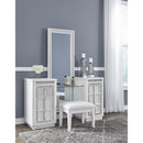 Signature Design by Ashley Chalanna B822B7 Vanity with Mirror IMAGE 4
