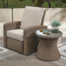  Signature Design by Ashley Laguna Heights PCP790-706 Round End Table with Umbrella Option IMAGE 9